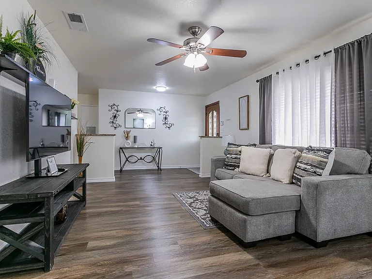 4103 Willow Green Dr — Photo 11
