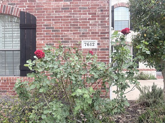 3rd image of 7612 Cindy Ln