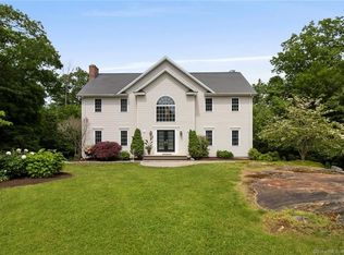 5 Bonnie Ln, Oxford, CT 06478
