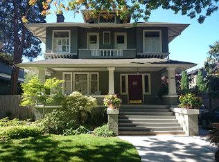 951 21st Ave E, Seattle, WA 98112