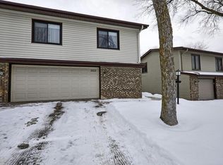 5615 Hyland Courts Dr, Bloomington, MN 55437