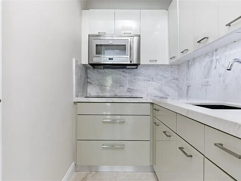 279 Dorado Bch E — Photo 32