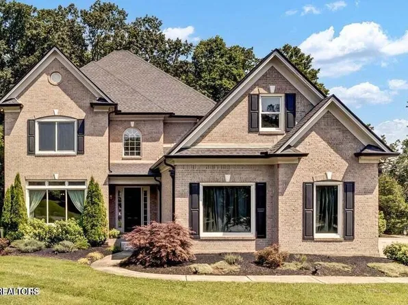 10 Rockingham Ln, Oak Ridge, TN 37830