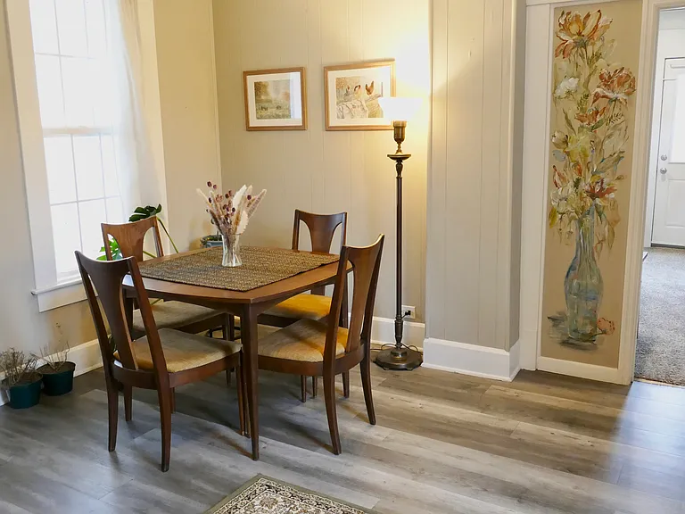 215 Wingate Rd — Photo 3