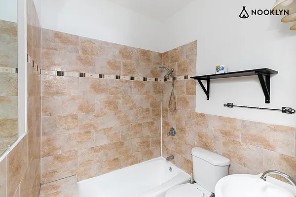 Rented by Nooklyn NYC LLC | media 6