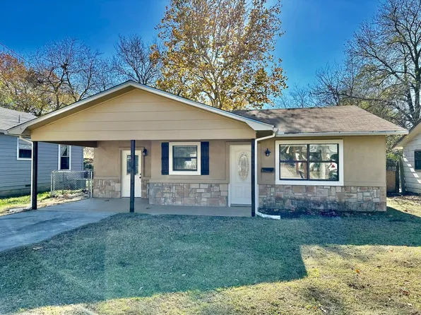 1512 E Tennie St, Gainesville, TX 76240