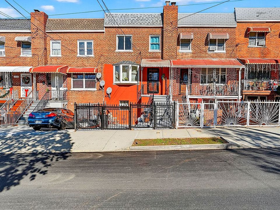 1st image of 1007 E 215th St #1