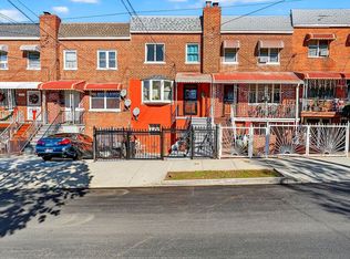 1007 E 215th St #1, Bronx, NY 10469