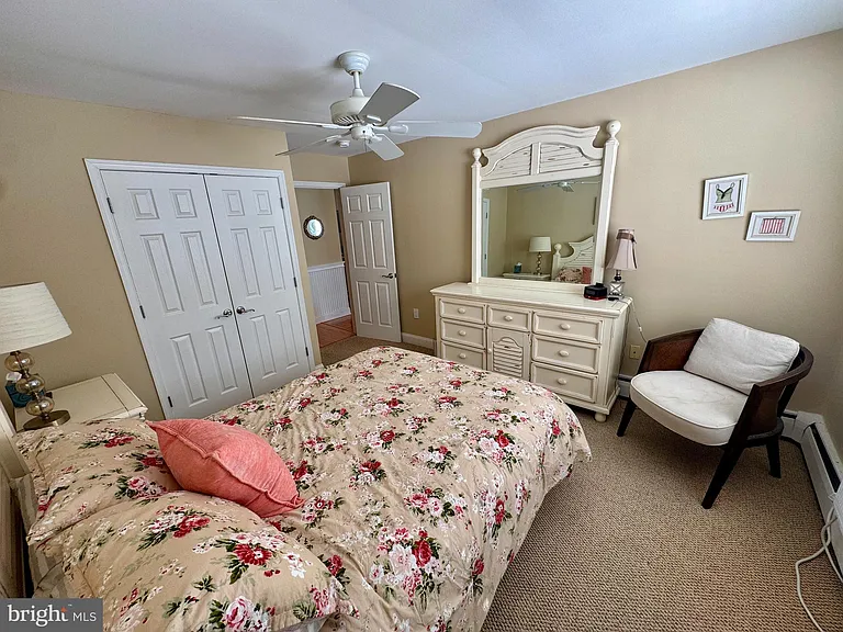 9300 Atlantic Ave #204 — Photo 16