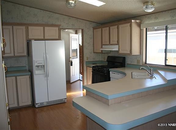 3rd image of 1268 Spartan Ave