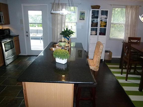 5th image of 7266 Sorrelwood Ct