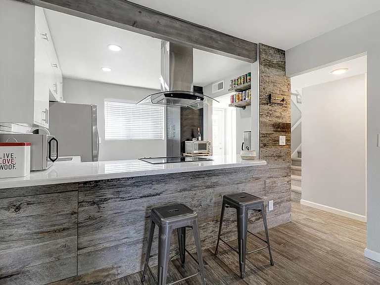 3635 E Turney Ave #14 — Photo 6