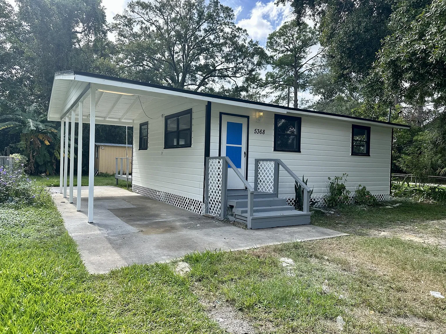 2 bed, 616 sqft, $1,150 — Photo 1