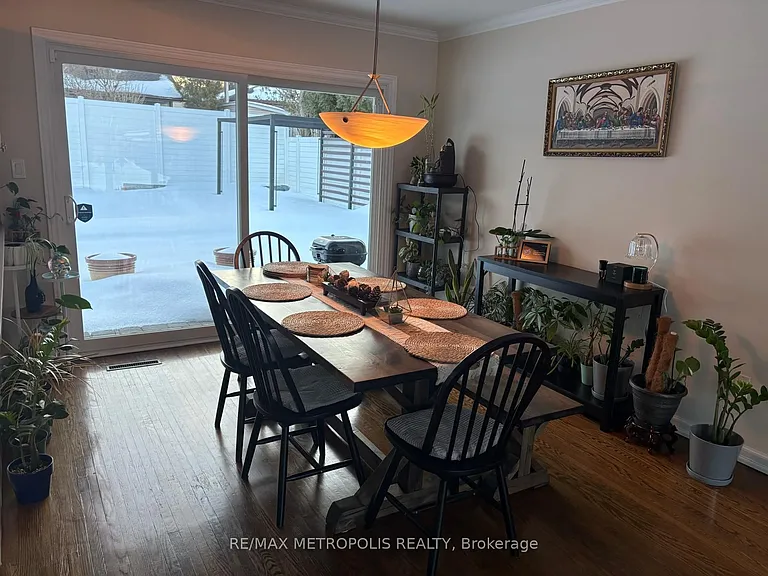 129 Briar Ct — Photo 10
