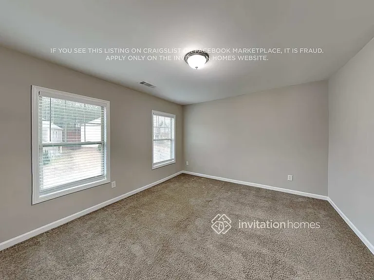 4394 Favored Way — Photo 11