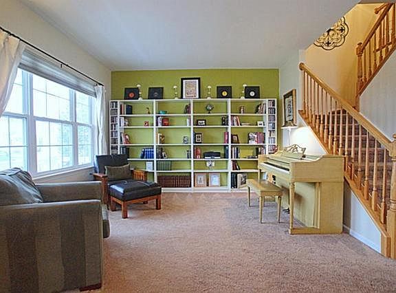 3rd image of 733 S Winchester Dr