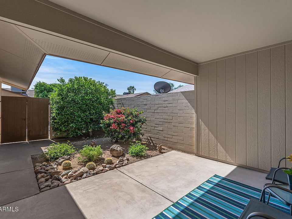 1st image of 18807 N PALOMAR Drive