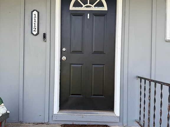 5th image of 1112 N Walnut Street