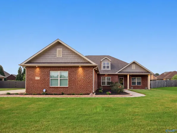 137 Tango Dr, Meridianville, AL 35759