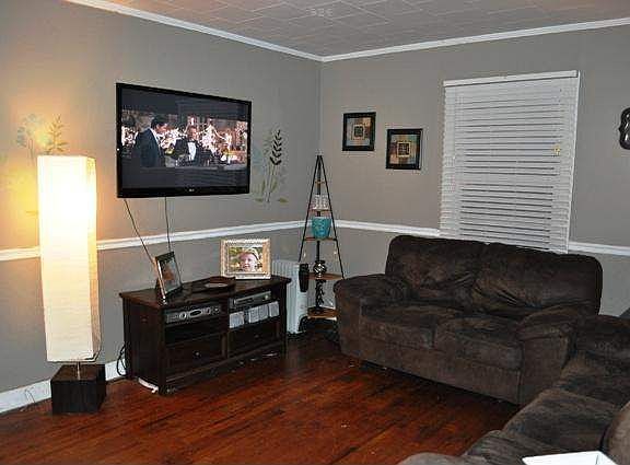 3rd image of 302 George McClain Dr