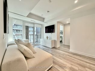 238 Simcoe St #3306, Toronto, ON M5T0E2