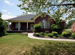 120 Brentwood Pl, Lenoir City, TN 37772