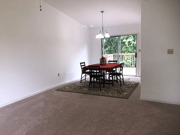 5th image of 1601 Melbourne Dr
