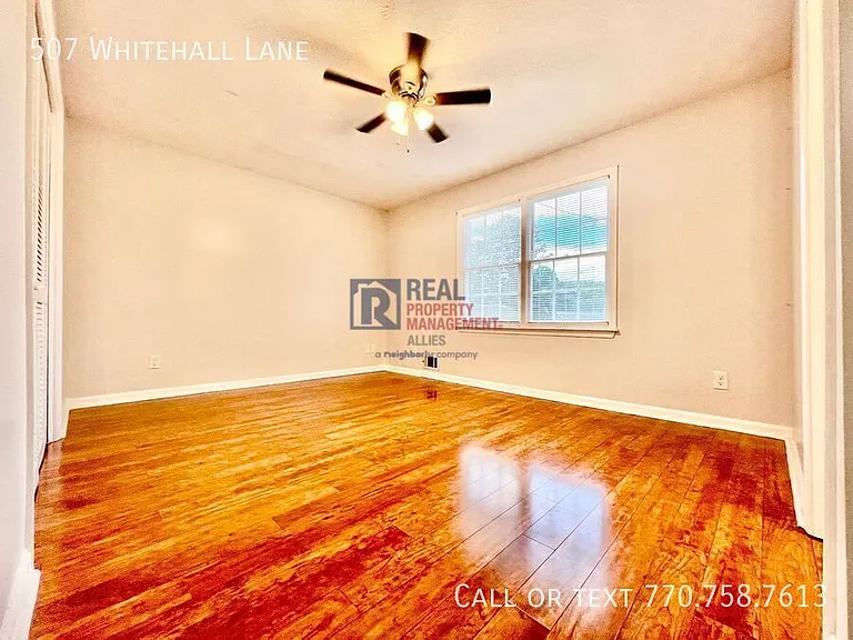 507 Whitehall Ln — Photo 6