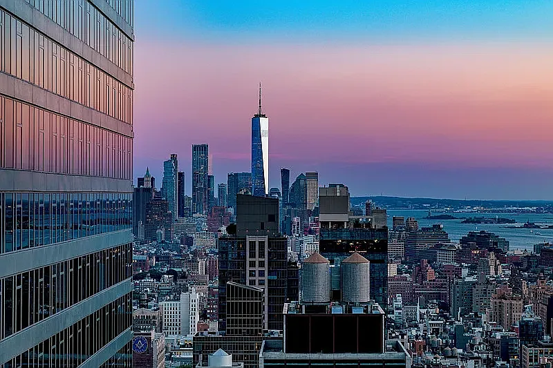 100 West 31st Street — Photo 4