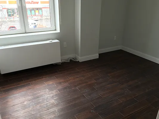 Rented by 18 REALTY | media 62