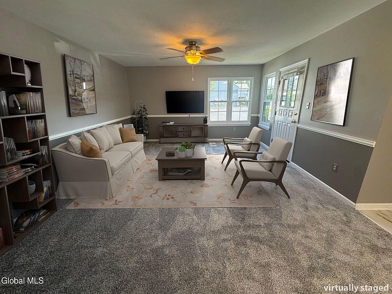 5th image of 11 Coralberry Court