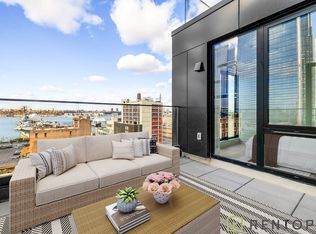 622 11th Ave #1202, New York, NY 10036