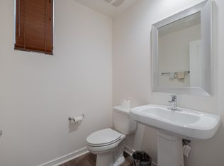 15163 W Rachel Ln, Mission Hills, CA 91345