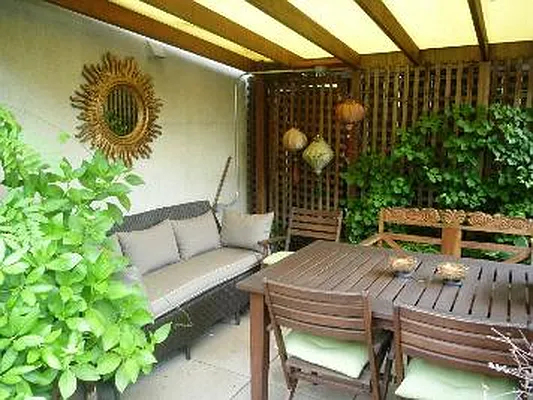 Sold by Corcoran | media 19