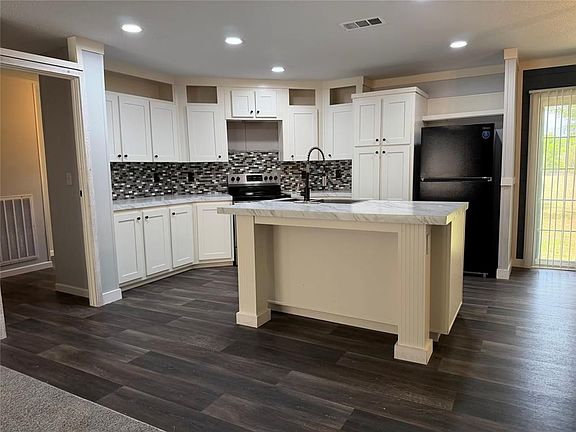 3rd image of 4181 E Carl Ramm Ln
