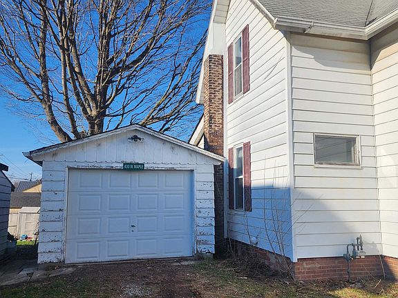 3rd image of 430 W Maple St