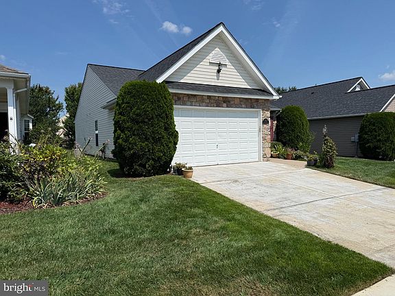 2nd image of 3729 Equinox Way