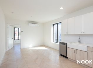 144 West St #403, Brooklyn, NY 11222
