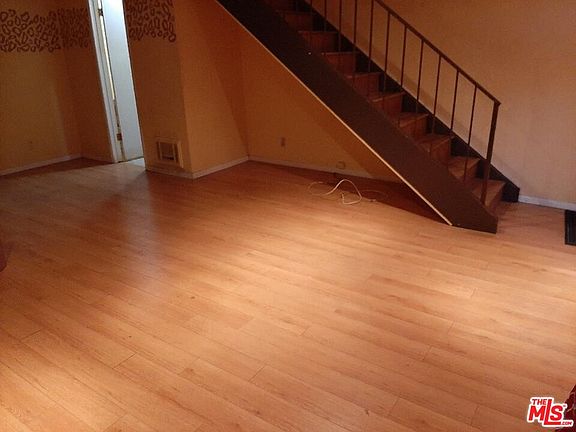4th image of 719 N Eucalyptus Ave APT 6C