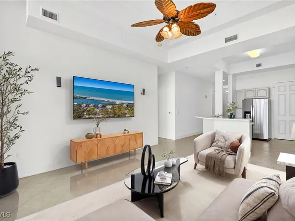 2797 1st St #2004, Cape Coral, FL 33914