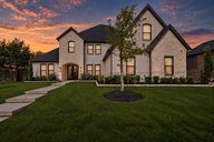 photo property thumbnail