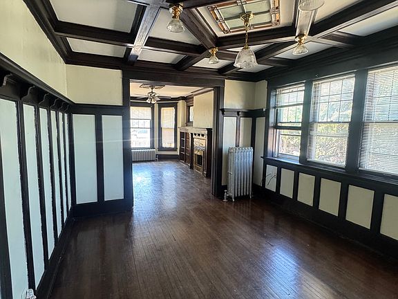 3rd image of 1004 S 22nd St