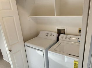 600 Canyon Woods Ct APT B, San Ramon, CA 94582