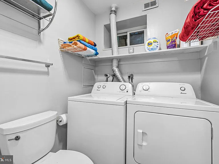 2909 S Dinwiddie St — Photo 34