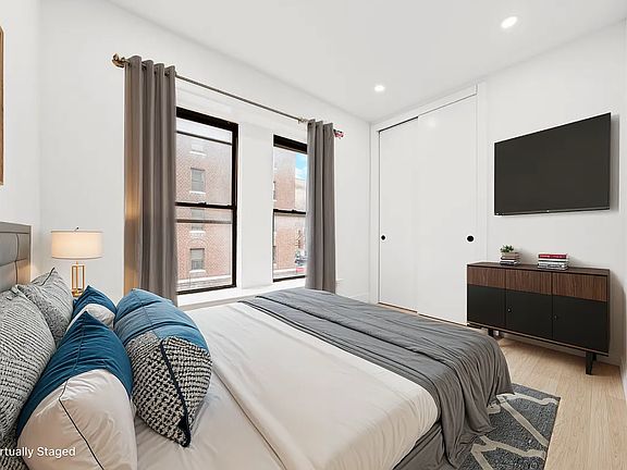 4th image of 704 8th Ave #4B