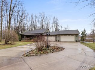 10500 52nd St SE, Lowell, MI 49331
