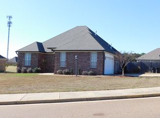 139 Breckenridge Dr, Oxford, MS 38655