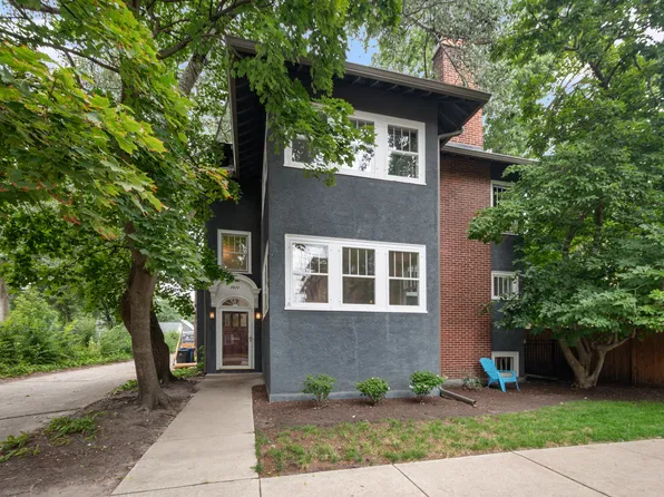 1011 Crain St, Evanston, IL 60202