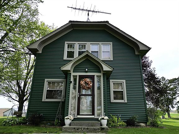 2nd image of 2393 Glenville Rd