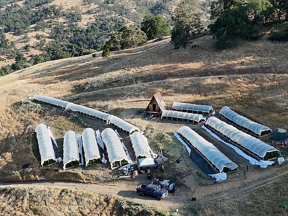 2nd image of 35000 Mendocino Pass Road